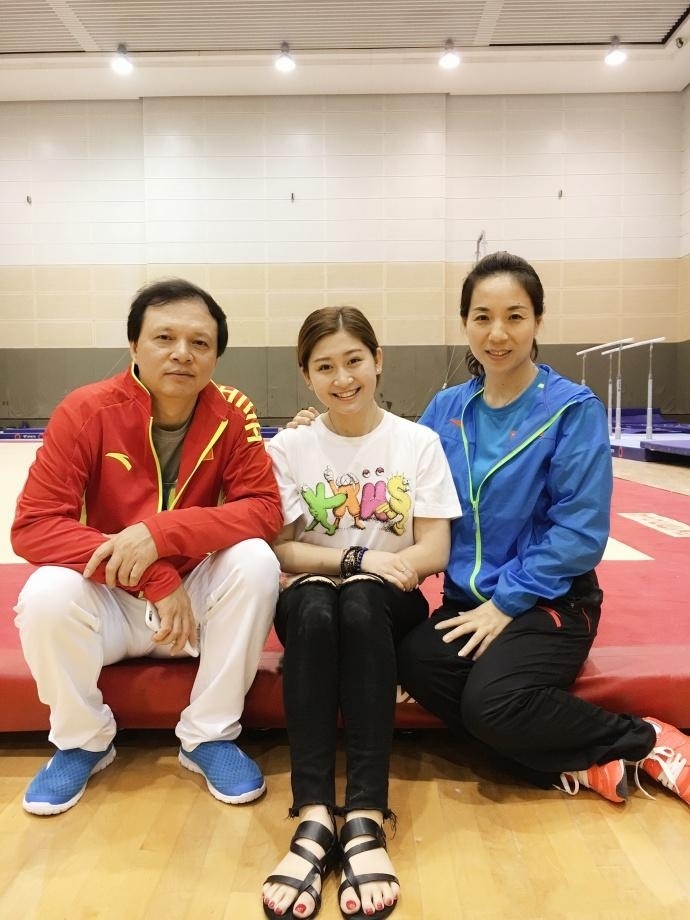 sAA, 突然宣布退