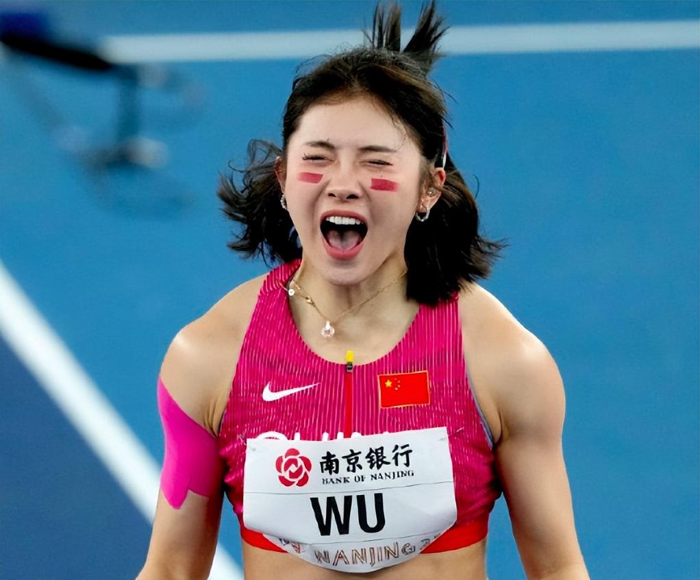 是她的目标, 名都在