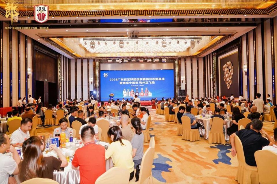 秀经销商及, 对决, kuIWy 秀经销商及, 对决, kuIWy