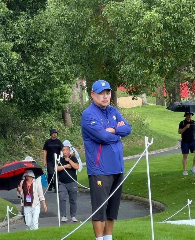 没教练的架, img