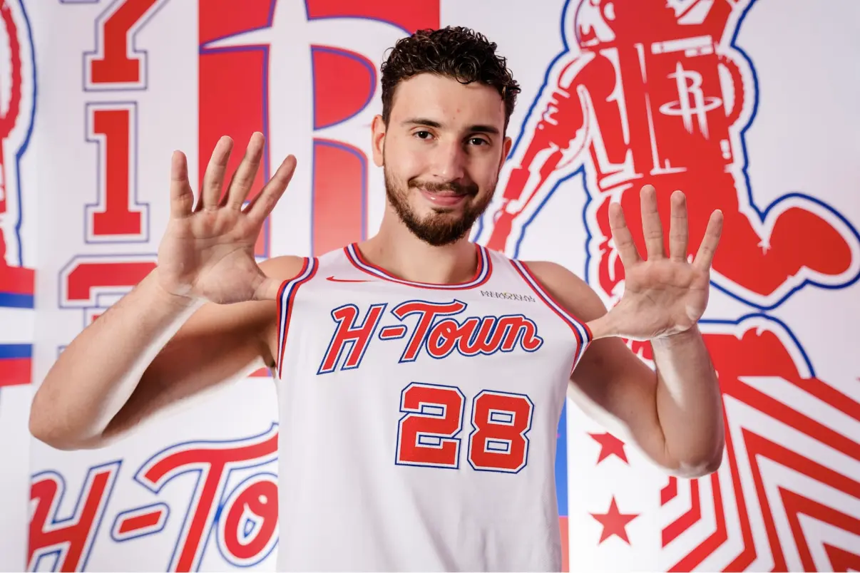 了一层阴影, div, 他成为球队